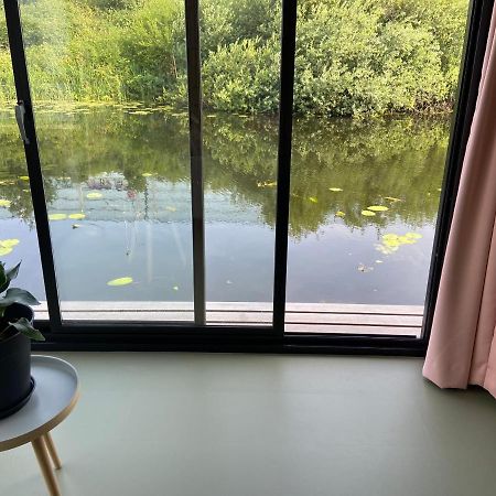 Ferienwohnung Unieke Woonark Met Privetuin En Free Parking. Rotterdam Exterior foto